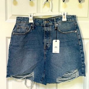 Forever 21 “Mom” Jean Shorts - NWT